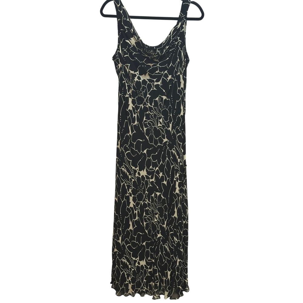 Eva Blue Dress Size 16 Cream and white with beads